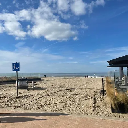 Apartment Adora De Panne